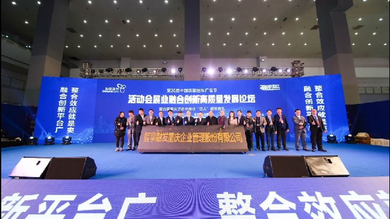 目前市面上的平面设计素材网站种类繁多，大致可以分为以下几类：